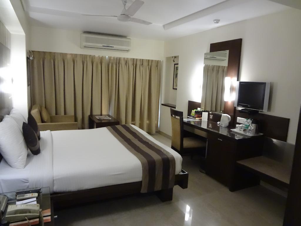 Hotel Suba Galaxy Mumbai Ngoại thất bức ảnh